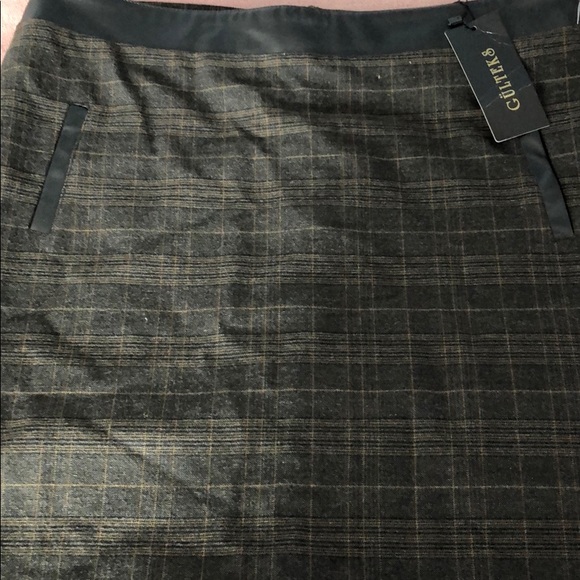 Strips skirt - Picture 1 of 3